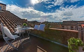 Ferrara Duplex Terrace Apartment X4